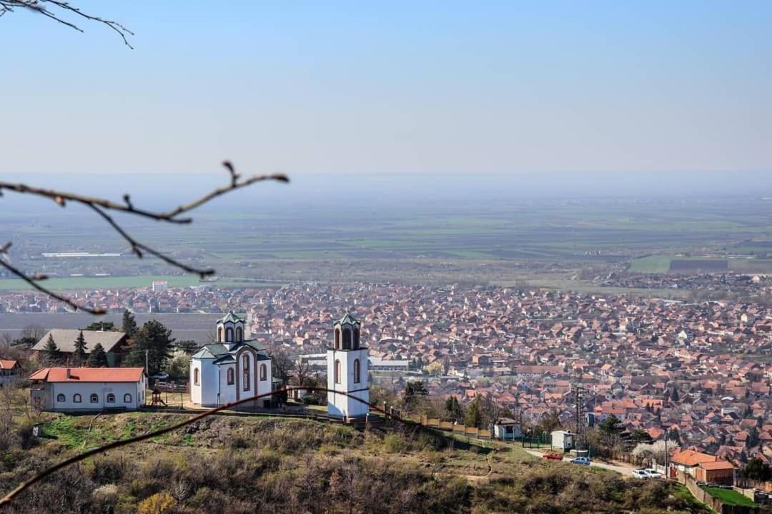 Brvnara Vrsac Villa Bagian luar foto